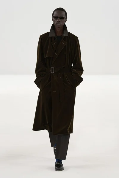 Look 34